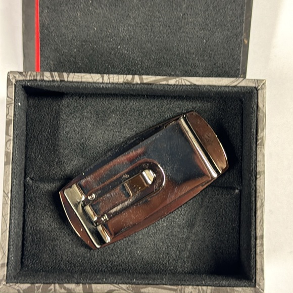 SPIDER MAN MONEY CLIP - Picture 3 of 4